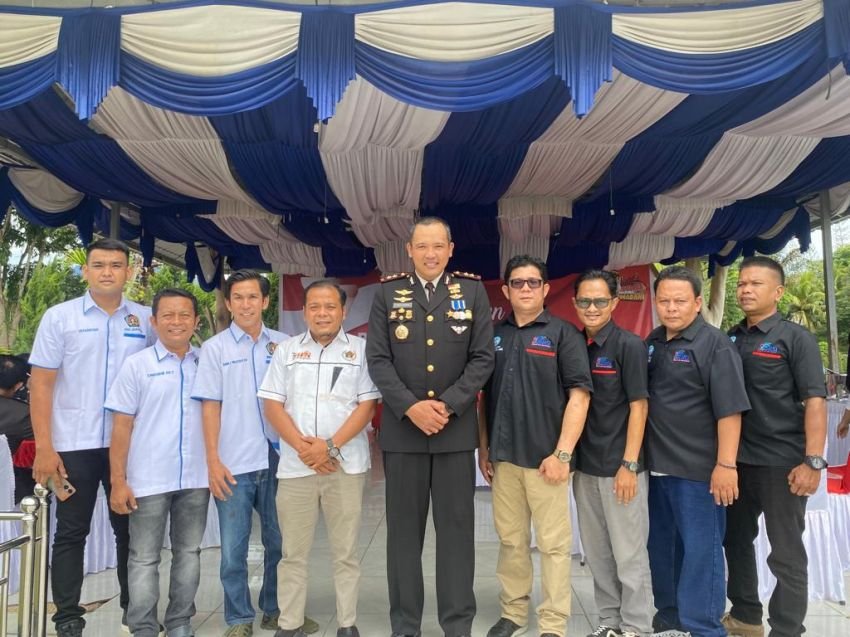 Pengurus SMSI Madina Dapat Penghargaan