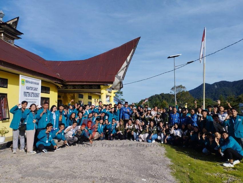 Tatap Muka Bersama Mahasiswa Unimed KKN di PGGS,Camat:Ilmu Yang Adik-adik Miliki Tentu Sangat Kami Butuhkan Disini