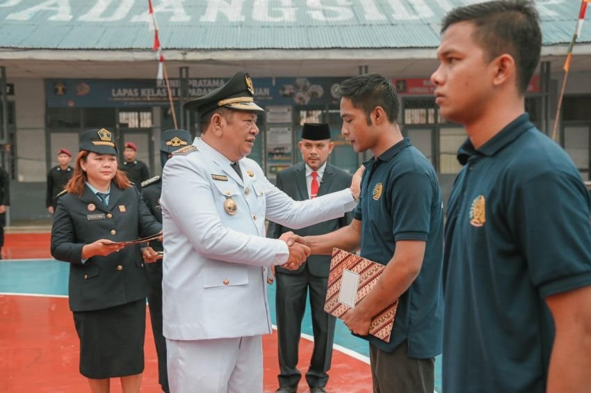 681 Warga Binaan Rutan Kelas IIB Kota Padangsidimpuan Terima Remisi