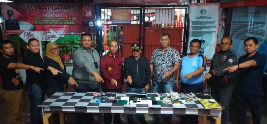 Kanwil Kemenkumham Sidak Lapas Kelas II B Panyabungan, Temukan Barang Terlarang