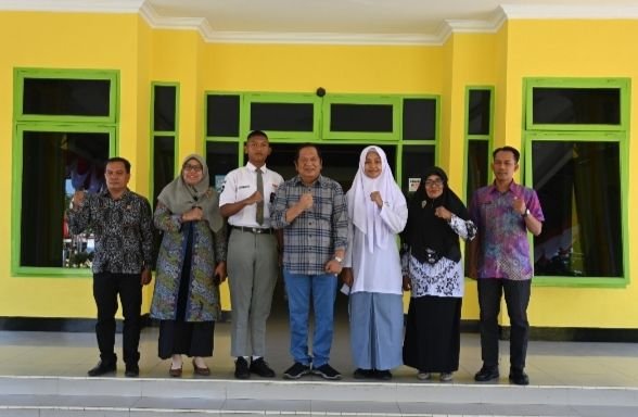 Gilang Ramadhan Lubis-Fajrina Rosifah Daulay Paskibra Provsu Mewakili Sidimpuan