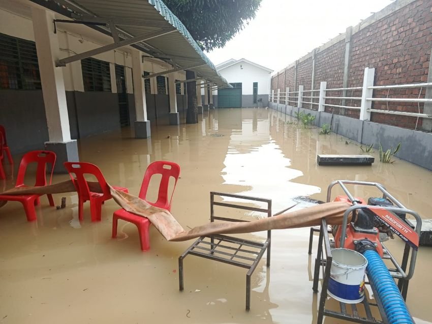 Bangunan Perusahaan Diduga Biang Banjir di Sekolah dan Perkantoran Sei Rampah