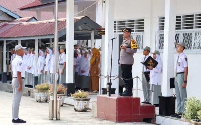 Jadi Irup di SMAN 1Kota Padang Sidimpuan, Ini Pesan Kapolres Dudung Setyawan ke Pelajar