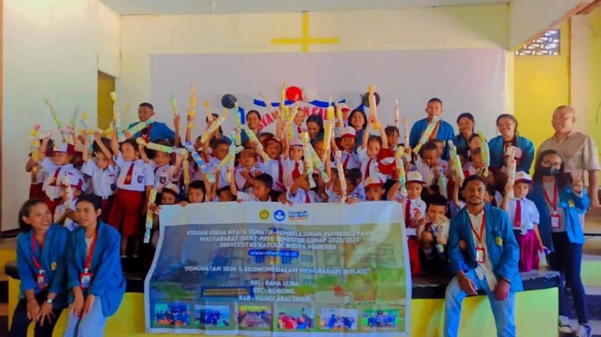 Perkuat Kemampuan Siswa, Mahasiswa KKN Gelar Geybar Aman Calistung