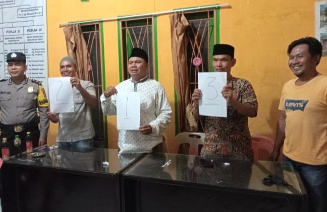 4 Pasangan Suami Istri Bersaing di Pilkades Serentak Kota Padang Sidimpuan
