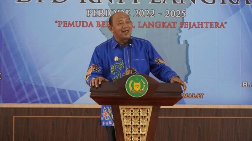 Ondim Larang Kepsek Paksa Orang Tua Beli Seragam Sekolah