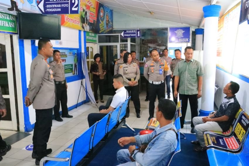 Evaluasi Pelayanan Masyarakat, Polres Labuhanbatu Terima Tim Survey dari Polda Sumut