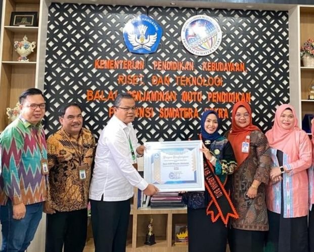 Komit Perkuat Transisi PAUD ke SD, Bunda PAUD Labuhanbatu Raih Penghargaan