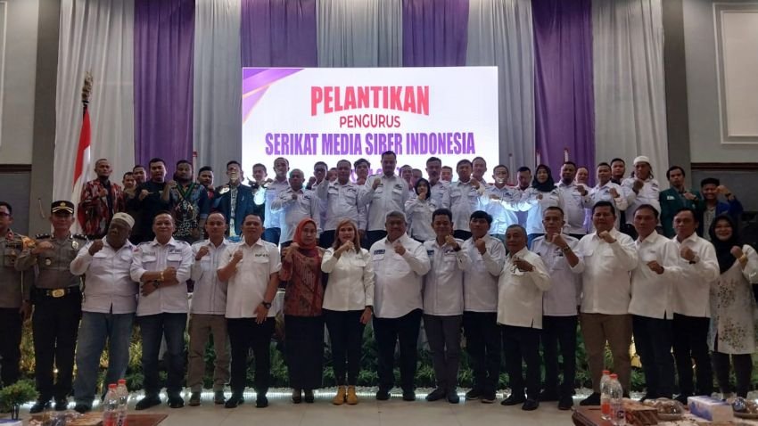 Dipimpin Teguh Sitorus, Pengurus SMSI Labuhanbatu Raya Resmi Dilantik