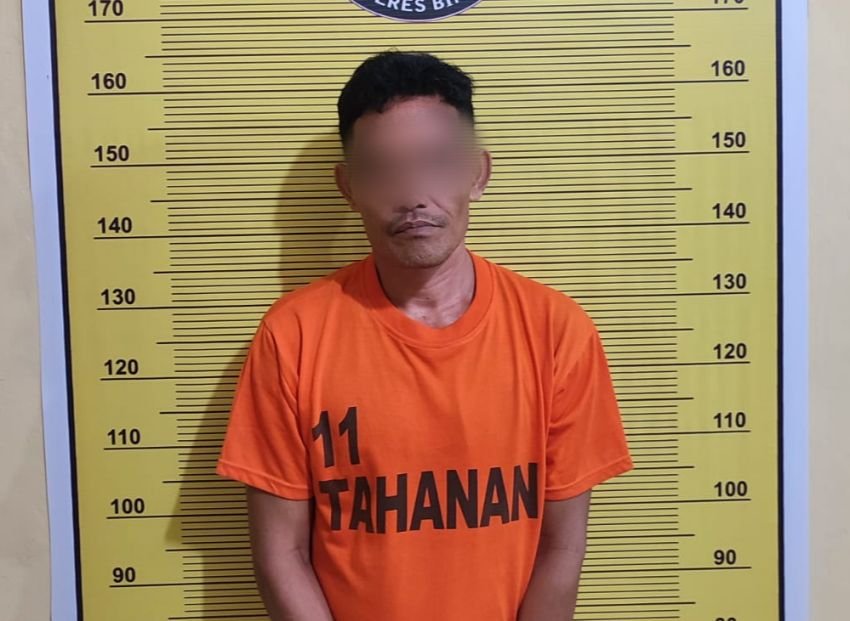 Polisi Tangkap Pengedar Narkoba Saat Berada di Rumahnya, Barang Bukti Sabu Ditemukan
