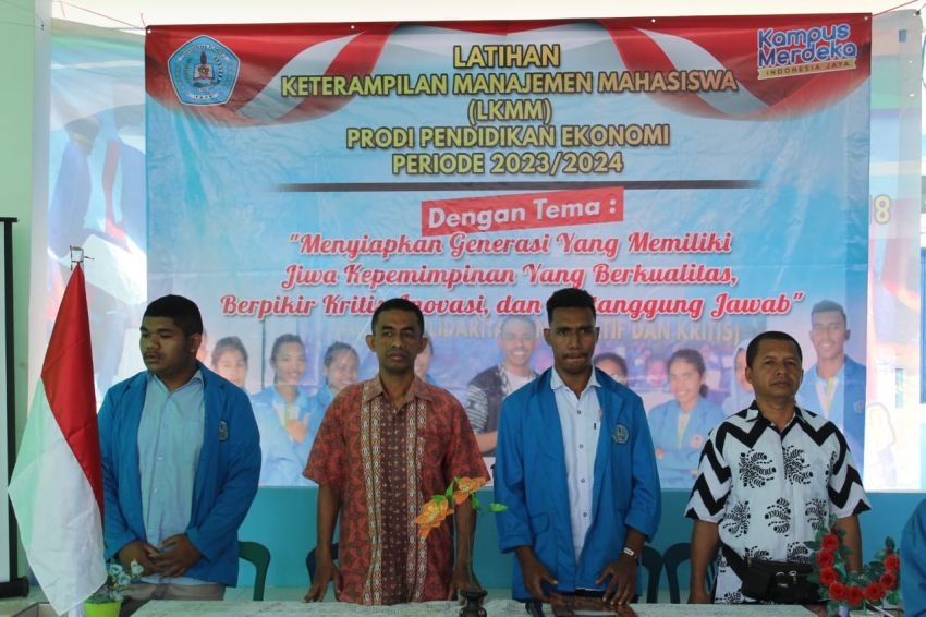 HMPS Pendidikan Ekonomi Uniflor Gelar LKMM