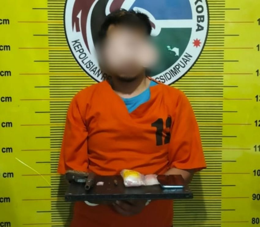Pria Bersenpi di Padangsidimpuan Ditangkap Polisi Saat Edarkan Sabu