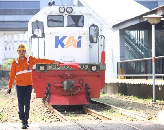 PT Kereta Api Buka Lowongan Kerja Besar-besaran untuk Lulusan D3 D4 S1 hingga S2, Simak Informasinya Disini