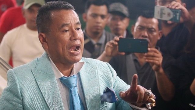 Cerita Hotman Paris Saat Ultah ke-64, Di Tubuhnya Terpasang 3 Ring Gara-gara Penyumbatan Pembuluh Darah