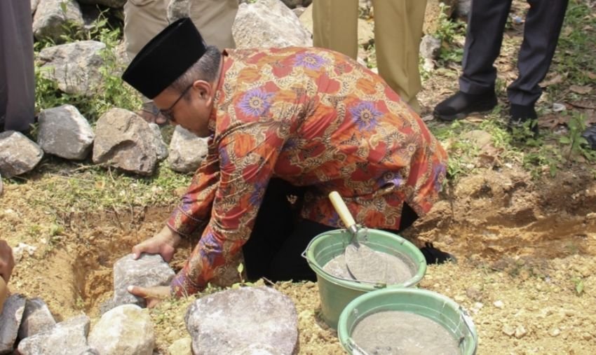 Pj Wako Psp Hadiri Peringatan Maulid Nabi dan Peletakan Batu Pertama Masjid Darul Muttaqin