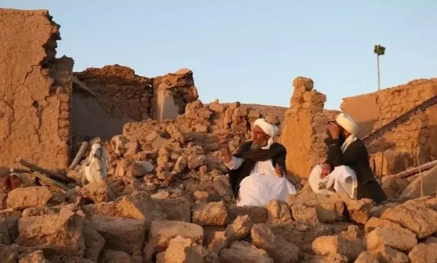 Gempa Afganistan Tewaskan Lebih 2.400 Orang, 1.320 Rumah Rusak