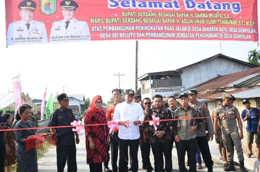 Wabup Sergai Resmikan Pembangunan Ruas Jalan dan Jembatan Penghubung di Sei Bamban