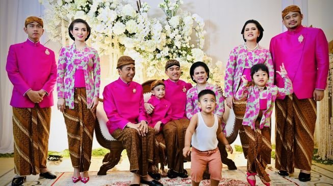Di Indonesia Politik Dinasti Dihujat, Tapi Calonnya Tetap Dipilih
