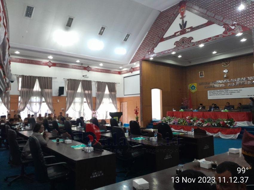 15 Anggota DPRD Pakpak Bharat Tak Hadir,Sidang Paripurna Ditunda,Wabup:Kita Lengkap Datang,Kita Ikuti Tatib