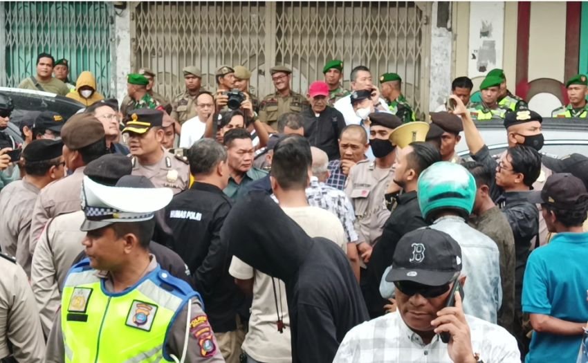 Dinilai Cacat Hukum, Ratusan Massa di Binjai Tolak Eksekusi Lahan