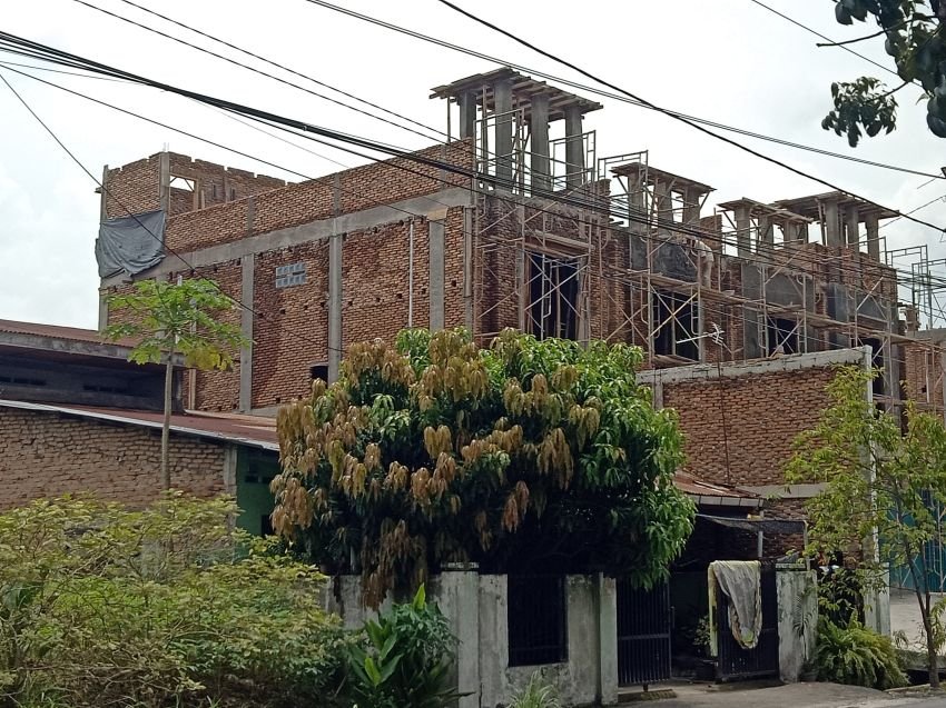 Aneh, Pengerjaan Proyek Perumahan Beverly Residence Medan Tetap Jalan Meski Tak Sesuai PBG