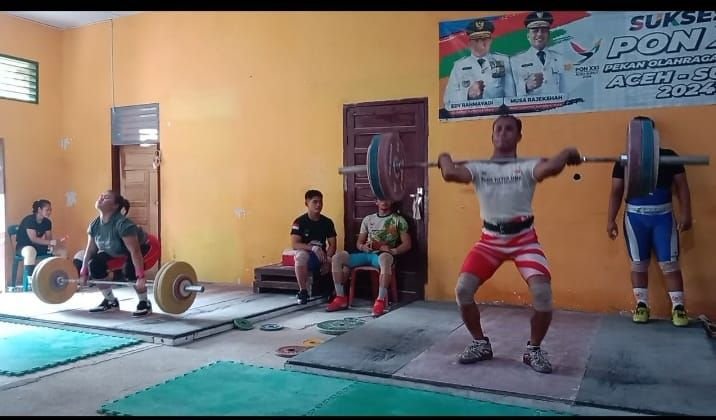 Atlet Angkat Besi Sumut Kurang Gizi dan Suplemen