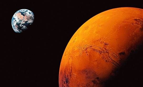 Waduh! Planet Mars Hilang dari Langit Bumi