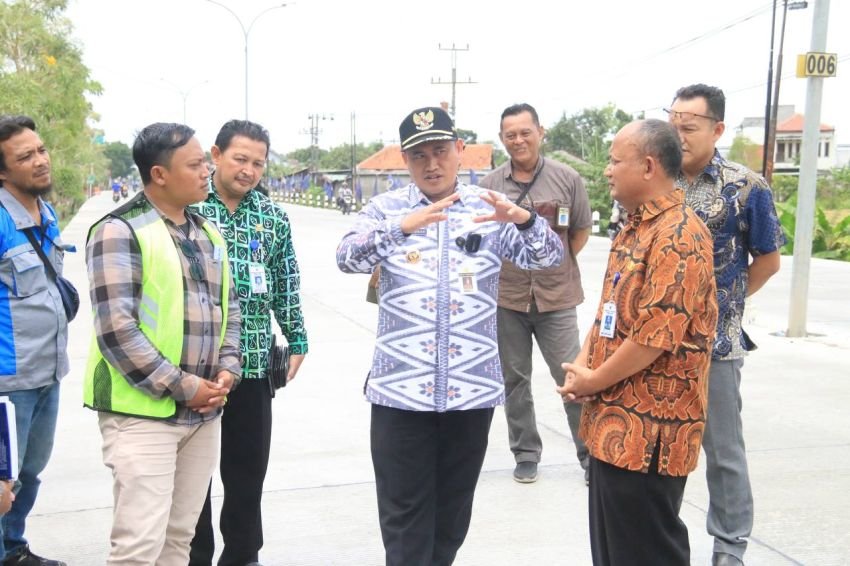 Proyek Pembangunan Jalan DI Panjaitan Jadi Perhatian Bupati Pemalang