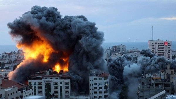 Israel Lancarkan Serangan Udara, RS Indonesia di Gaza Meledak, 12 Orang Tewas dan Puluhan Terluka