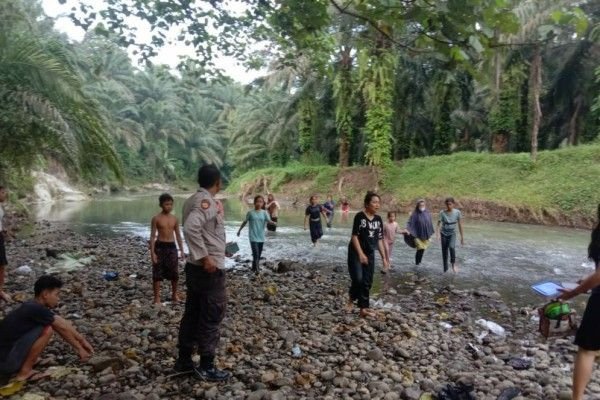 Dua Pelajar SMP Hanyut di Sungai Begumit Langkat, Satu Ditemukan Meninggal