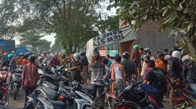 Curi Motor Nabrak Emak-emak, Dua Maling Dihajar Warga di Deliserdang, Satu Tewas