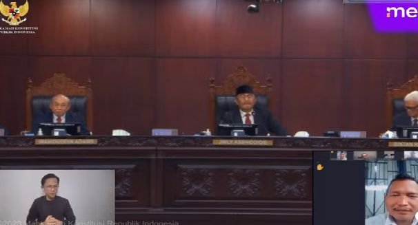Jelang Putusan MKMK Sore Ini: Denny Idrayana Prediksi MKMK Batalkan Putusan MK 90, Gibran Batal Cawapres?