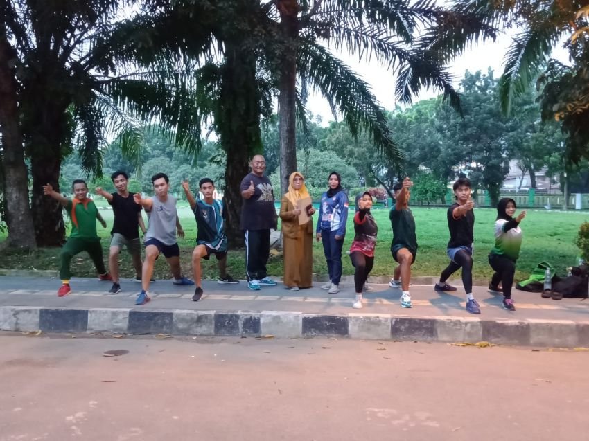 Sudah 6 Bulan, Atlet Anggar Sumut untuk PON 2024 Latihan di Trotoar