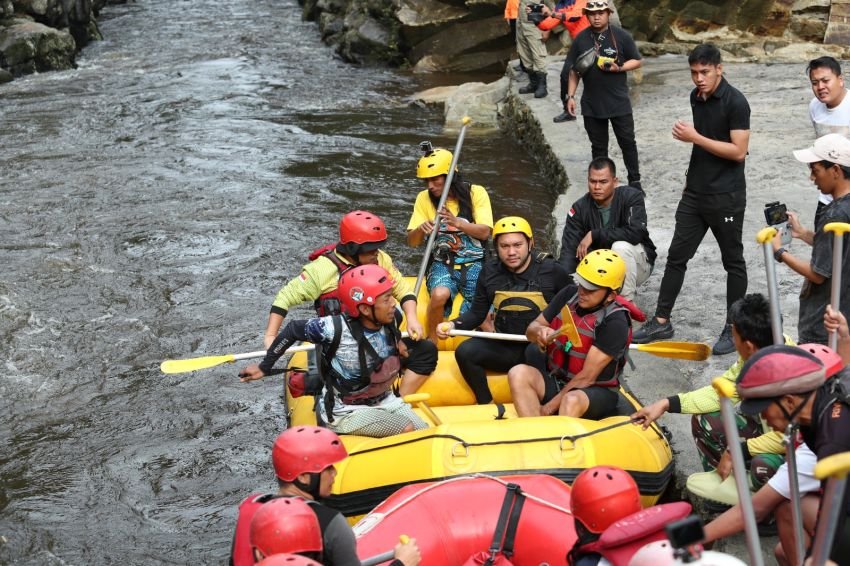 Tutup Pelatihan Arung Jeram,Bupati Pakpak Bharat:Kegiatan Seperti Ini Agar Terus Dikembangkan Kedepan