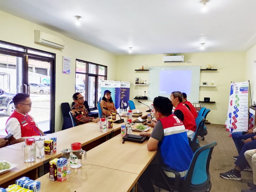 Pj. Gubernur NTT Meninjau PT. Pertamina (Persero) Integrated Terminal Tenau Kupang