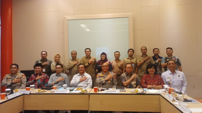 Kompolnas Rapat Bersama Srena Polri Rumuskan Arah Kebijakan Polri
