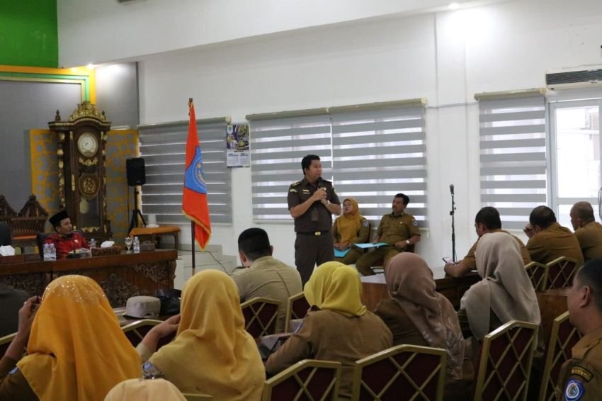 Peringati Hakordia 2023, Kejari Labuhanbatu Gelar Apel dan Penyuluhan Hukum