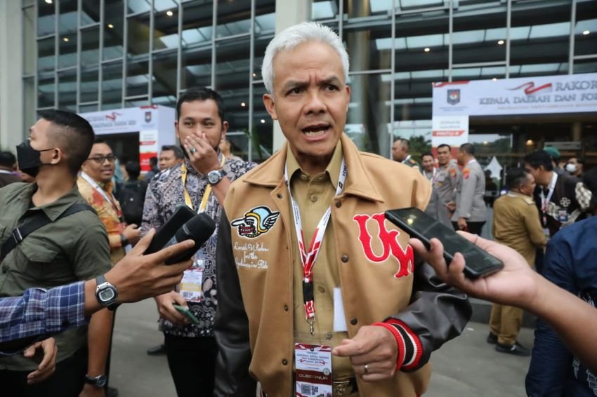 Hasil Survei di Urutan Terbawah, Ganjar: Di Langit Sudah Digariskan, Jadi Tenang Saja
