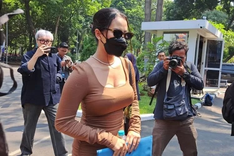 Siskaeee, Pemeran Film Dewasa Keramat Tunggak Dijemput Paksa Polisi