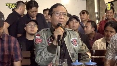 Breaking News: Mahfud MD Mundur dari Menteri Jokowi, Disampaikan Lewat Live Streaming