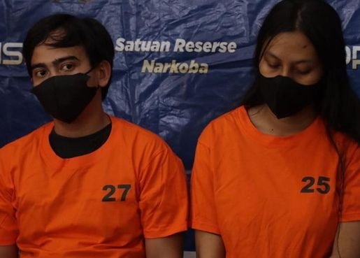 Modus Penipuan Kencan Online di Jabar: Istri Cantik Jadi Umpan, Suami Jual Motor Korban