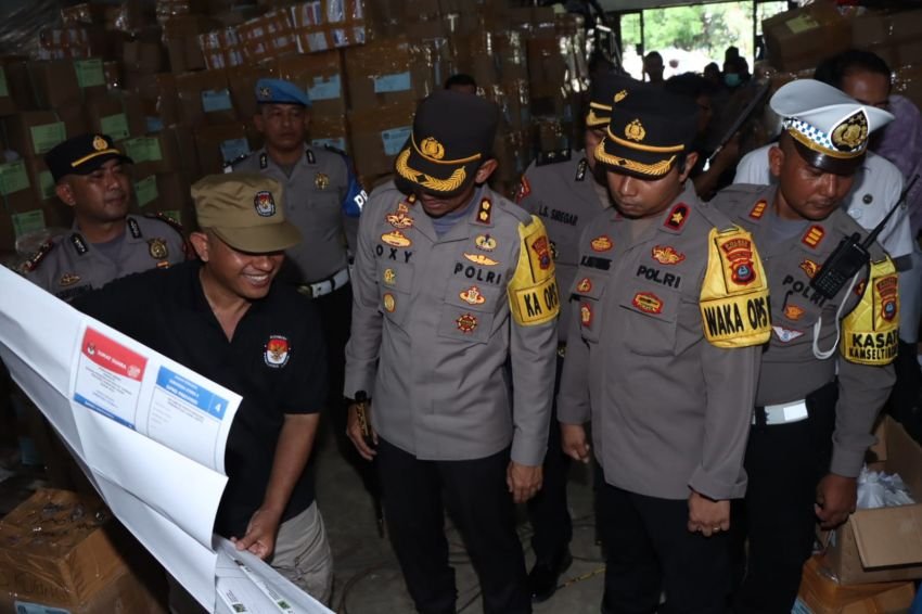 Monitoring Gudang Logistik KPU, Ini Pesan Kapolres Sergai