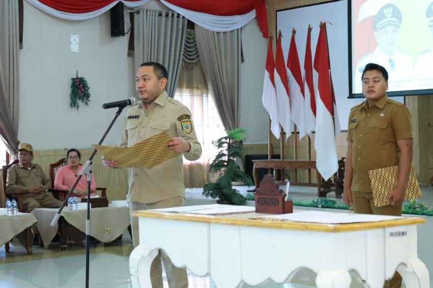 Pelantikan 18 Pejabat Fungsional di Lingkungan Pemkab Pakpak Bharat, Ini Nama-namanya