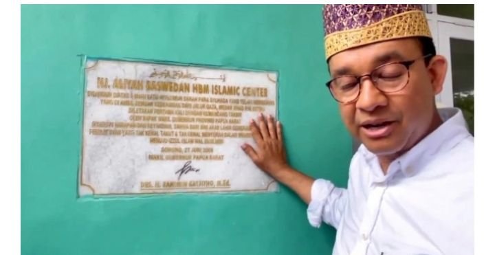 Penampakan Masjid Ibunda Anies Baswedan di Sorong, Pondasinya Batu dari Jalur Gaza