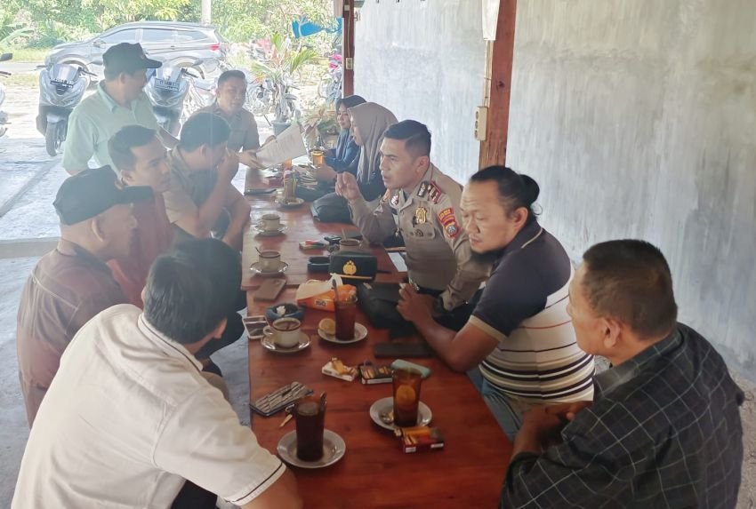 Kapolsek Kotarih Lakukan Pendekatan Lintas Sektoral Guna Pastikan Pemilu Damai