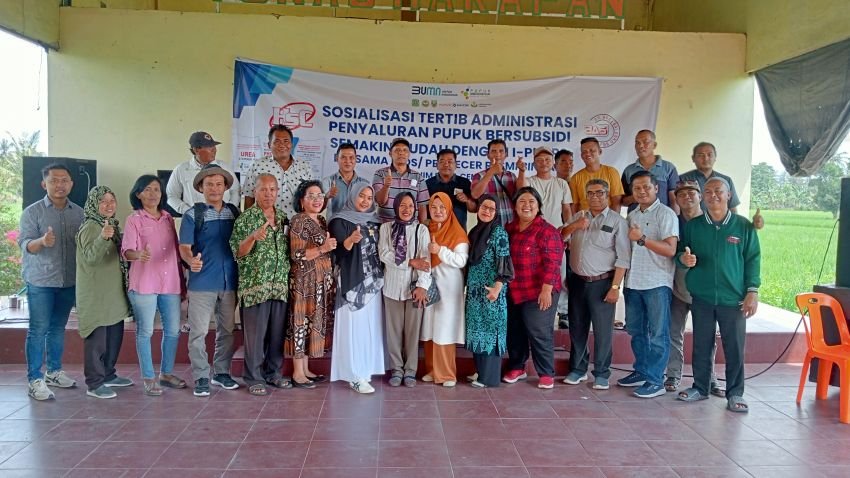 Melalui Aplikasi i-Pubers Mudahkan Petani Tebus Pupuk Bersubsidi