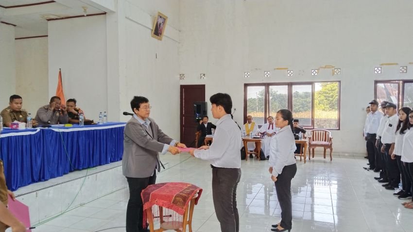Ketua Panwaslu Kecamatan Pangururan, Lantik 113 PTPS