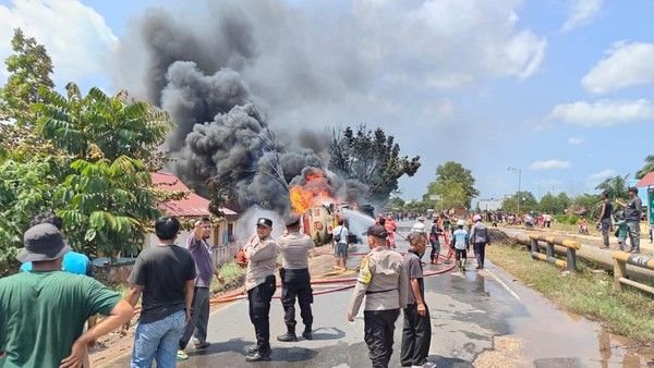 Ini Kata Pertamina Terkait Mobil Tangki Angkut BBM Meledak di Dumai