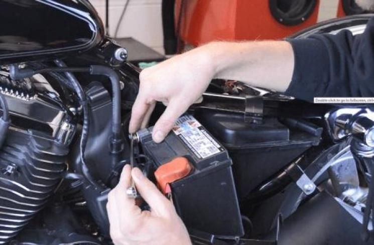 5 Kunci Agar Aki Motor Tetap Awet