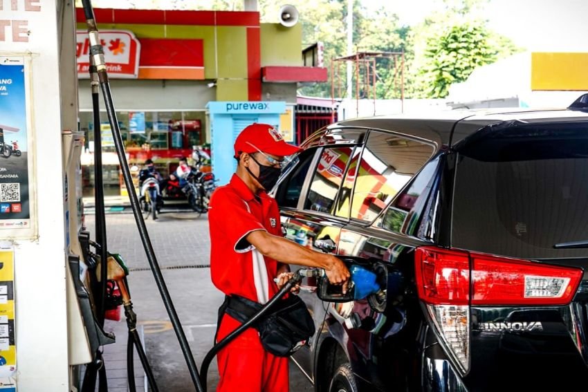 Cek Harga BBM Terbaru Februari 2024: Shell dan BP-AKR Kompak Naik, Pertamina Bagaimana?